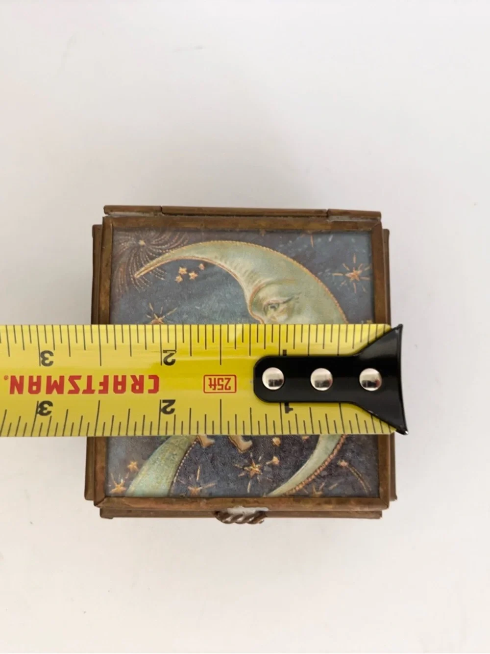 Vintage Celestial Themed Handcrafted Via Vermont Glass and Brass Trinket Box - Picture 8 of 11